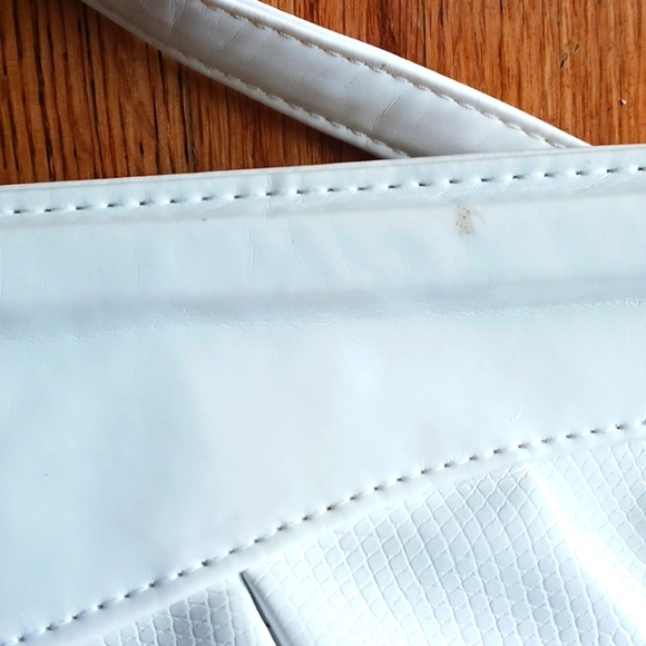 Cute white purse vintage - Picture 7 of 10
